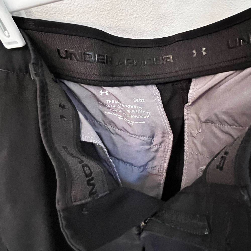 Under Armour Men's Black Pants - Picture 3 of 4